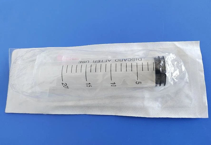 Disposable Veterinary Syringe 20ml with 18gx3/4